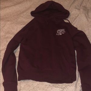 super cute and comfy Obey hoodie